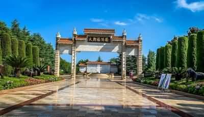 丧葬仪式的地方文化表达与实践
