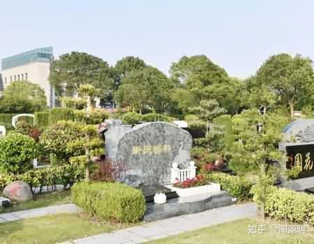 郑晓江对传统生死观的探究